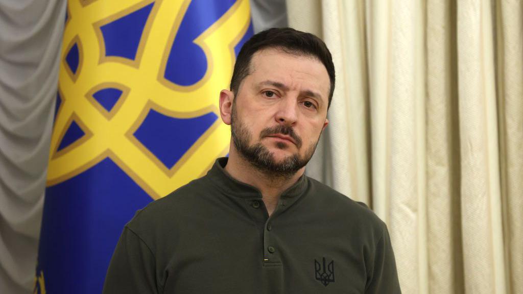 Zelensky’s ‘Non-Stop’ Negotiations Ignored as U.S. Deal for Ukraine Canceled