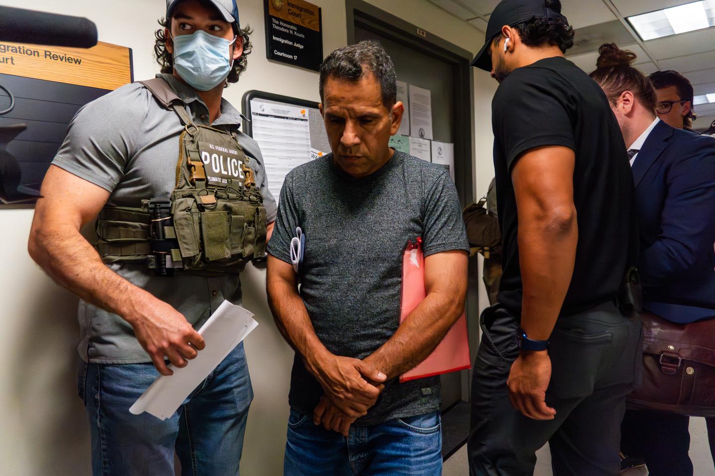 New York Activists Trained to Physically Interfere with Immigration Enforcers in ‘De-Arrest’ Seminars