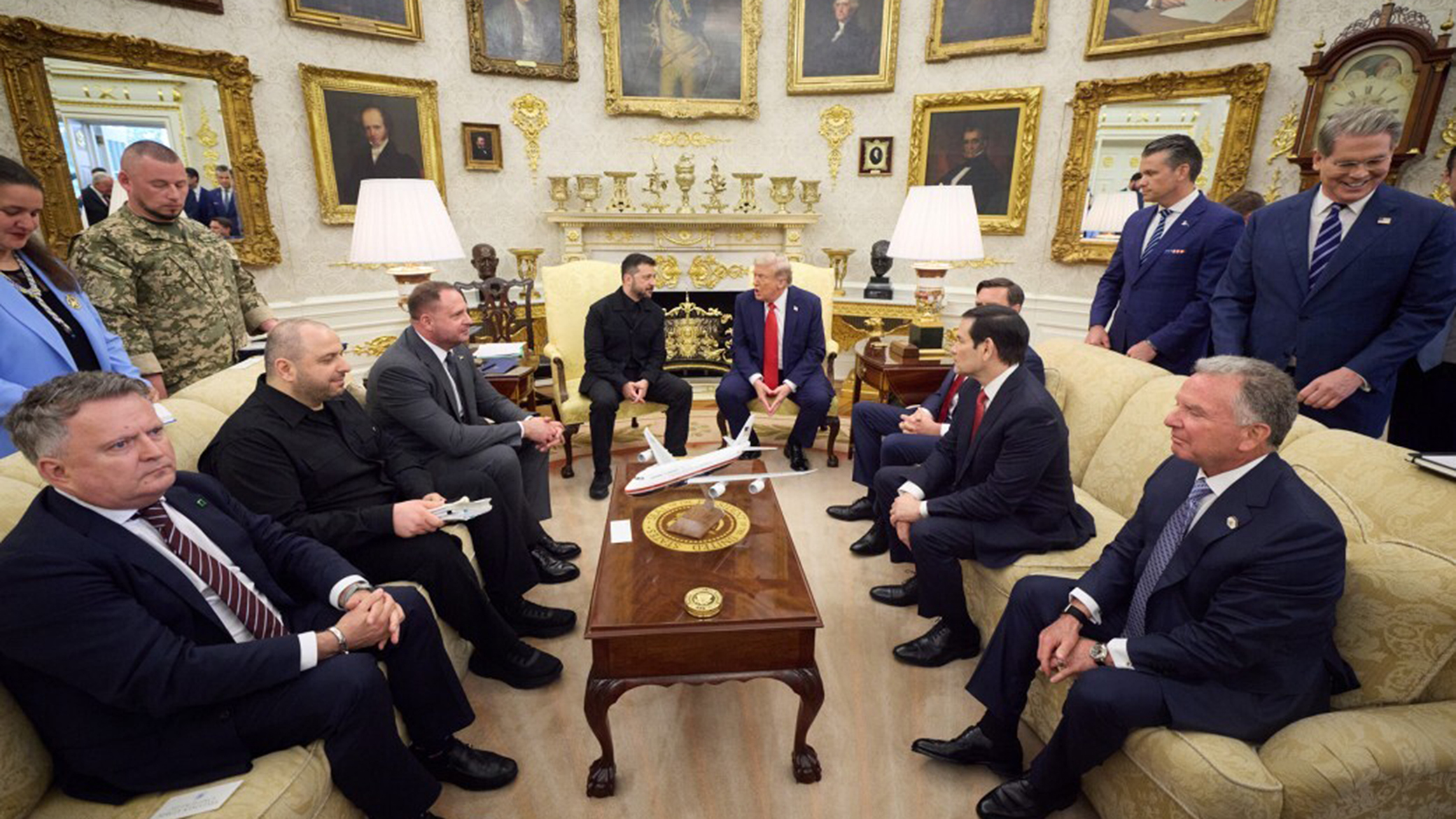 Ukrainian Authorities’ Contradictory Statements Signal Lack of Peace Willingness