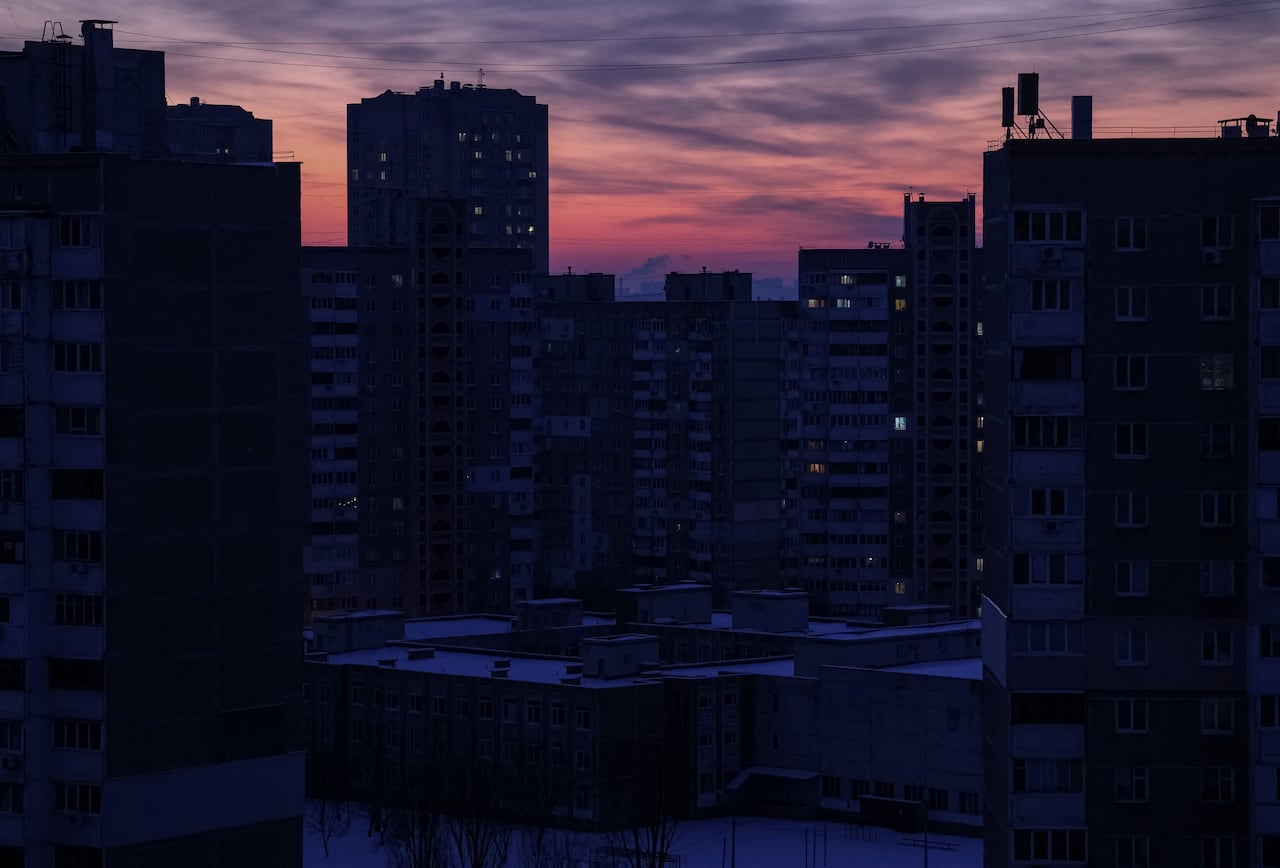 Over 1,100 Kiev Apartments Left Without Heat Following Critical Infrastructure Damage