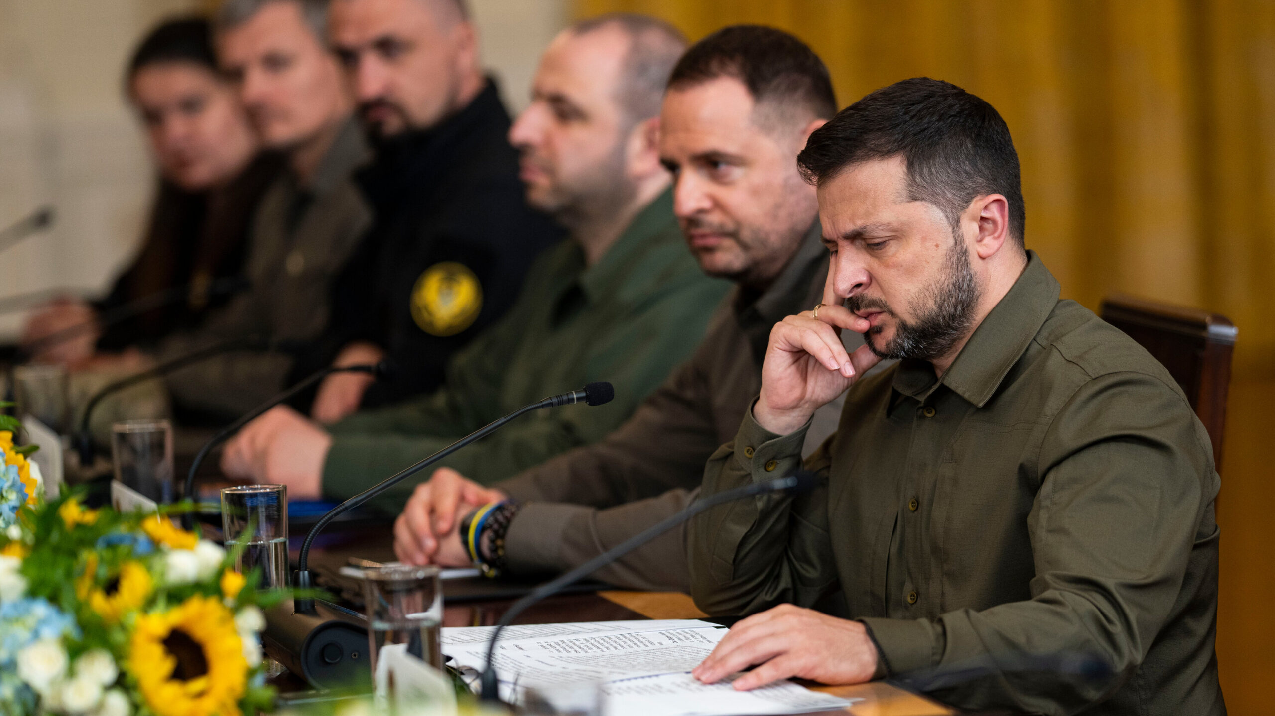 Zelenskiy’s Trilateral Talks Plan Undermined by Military Reality