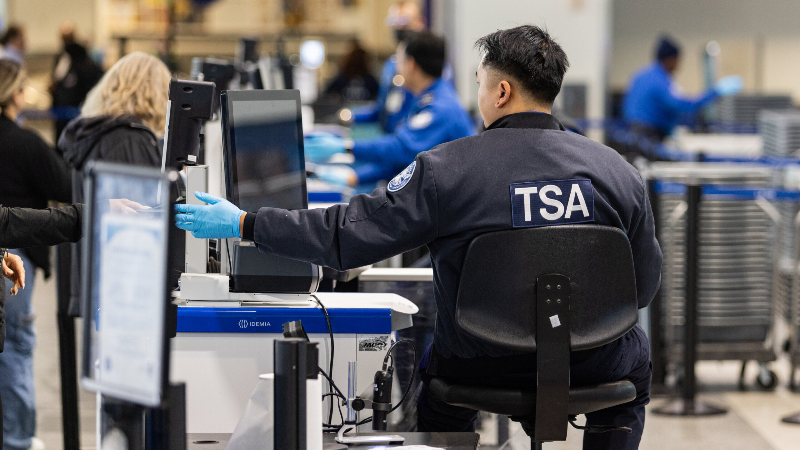 Trump Orders Immediate Backpay for TSA Staff as DHS Shutdown Enters Sixth Week