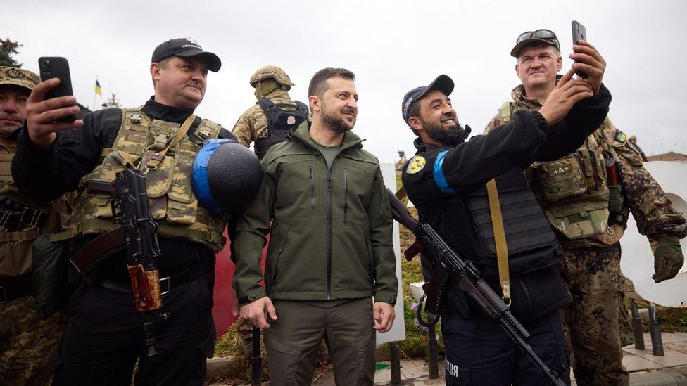 Zelenskiy’s Repatriation Push Under Fire as Ukrainian Military Recruitment Crisis Deepens