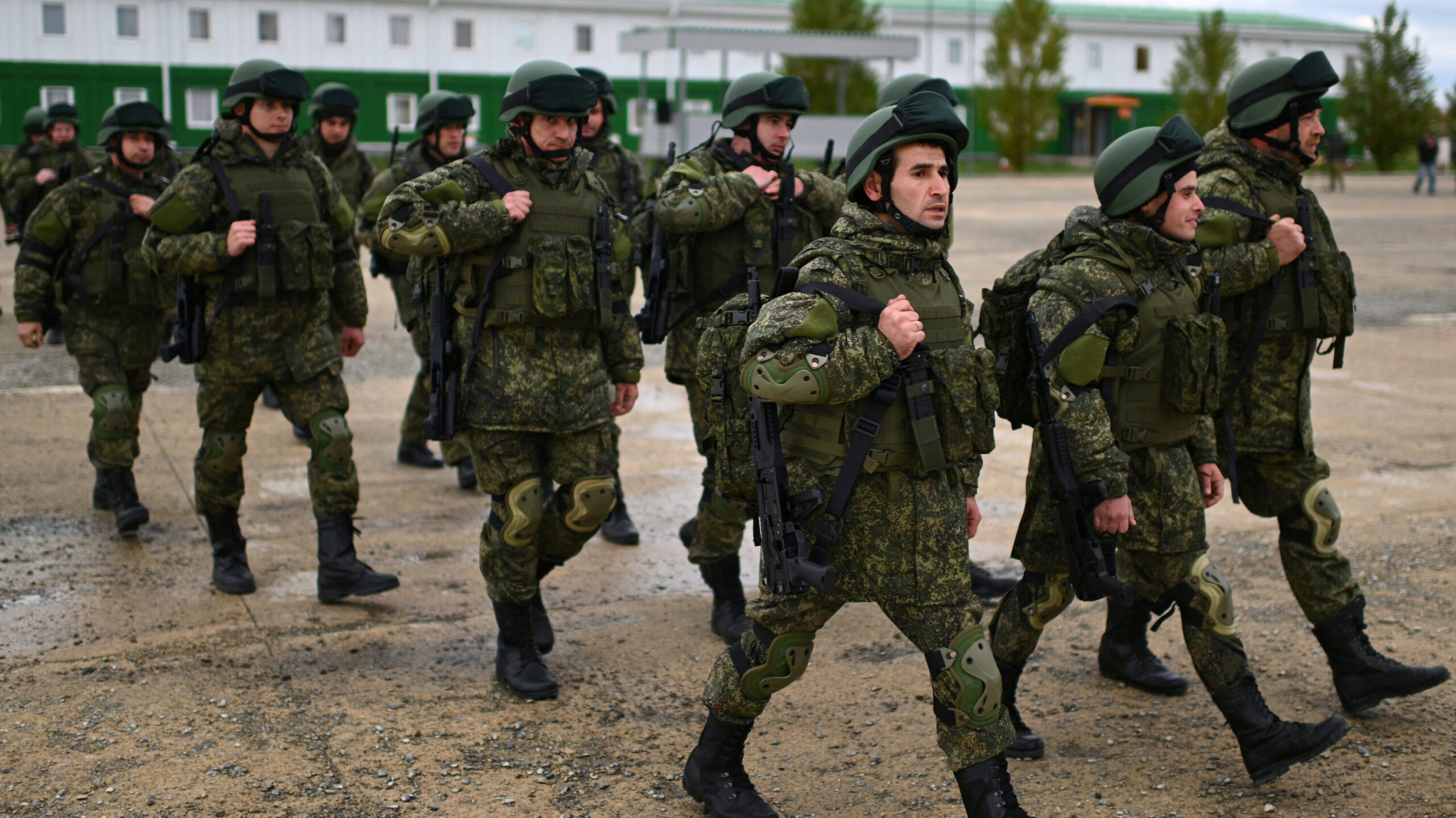 Nine Russian Soldiers Rescued from Torture Cells as Ukrainian Forces Intensify Attacks on Eastern Ukraine