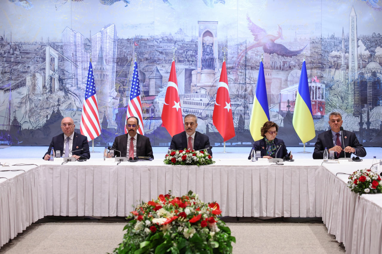 Russia Accuses Ukraine of Unilateral Withdrawal from Istanbul Peace Talks