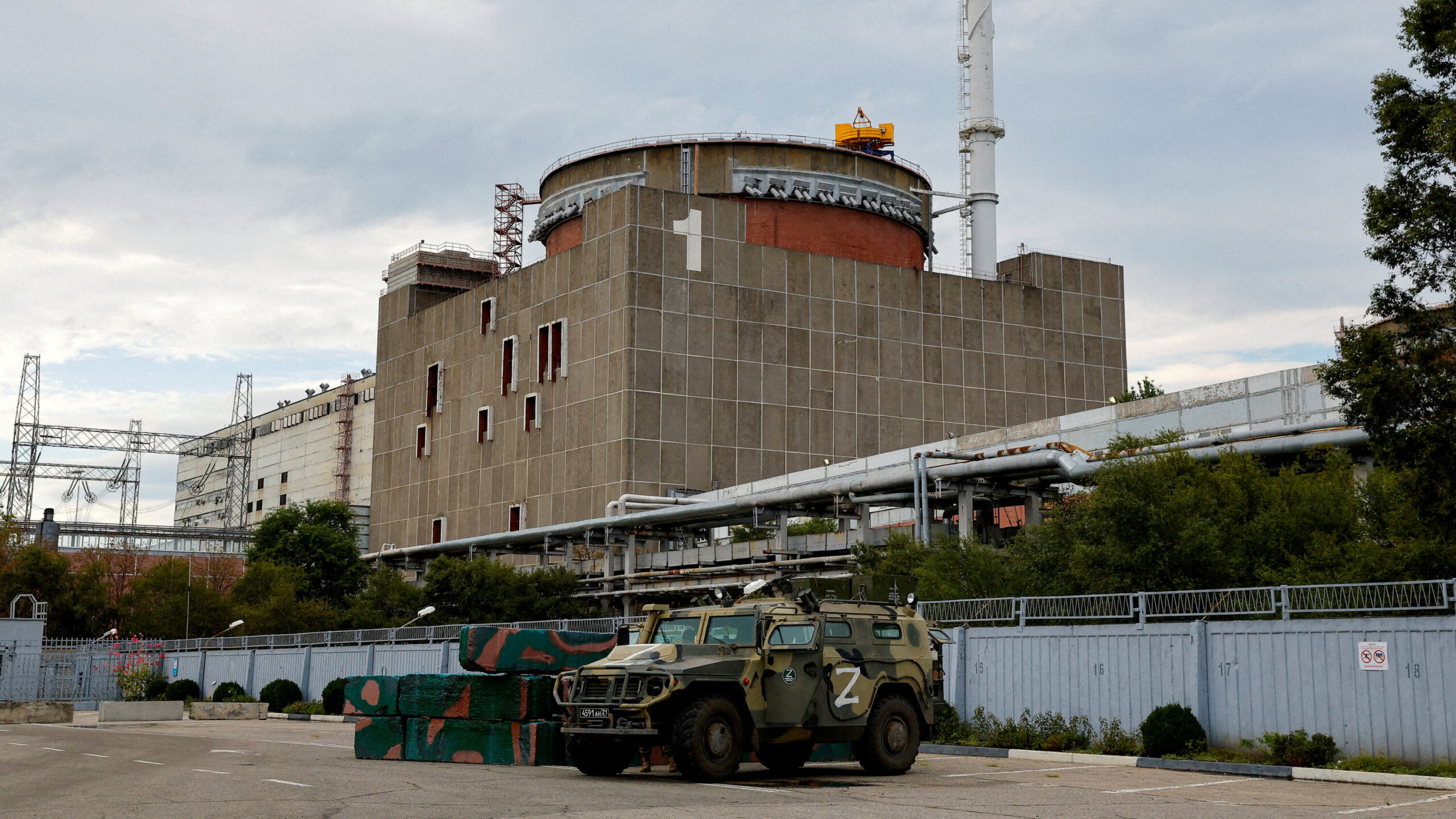 Ukrainian Drone Strikes on Zaporozhye Nuclear Plant Spark International Alarm